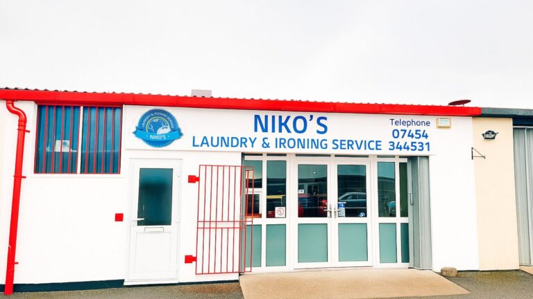 Niko Background 1 768x432