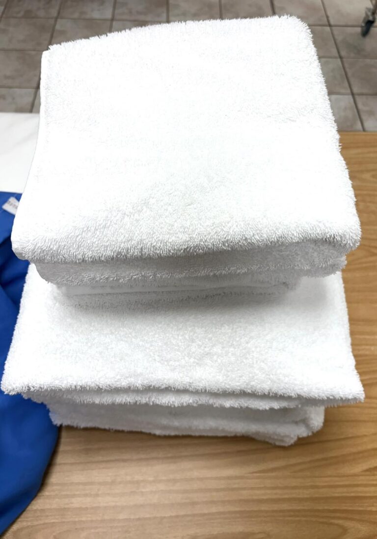 Nikos Towels 768x1097